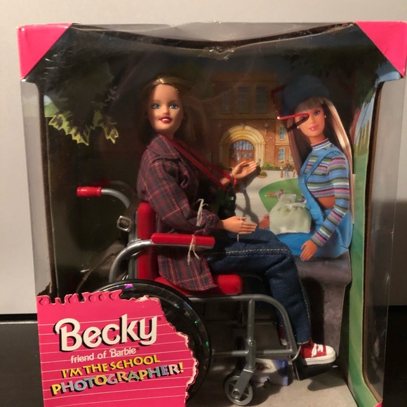 🔥Barbie Friend Of Becky I’am the Photographer🔥 - Picture 1 of 2